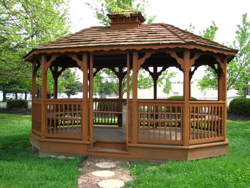 Octagonal Gazebo Installation